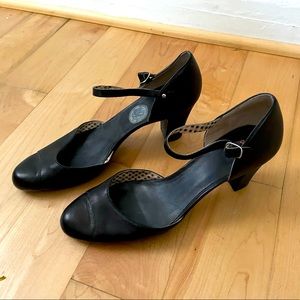 Camper black pumps with ankle buckle size 41